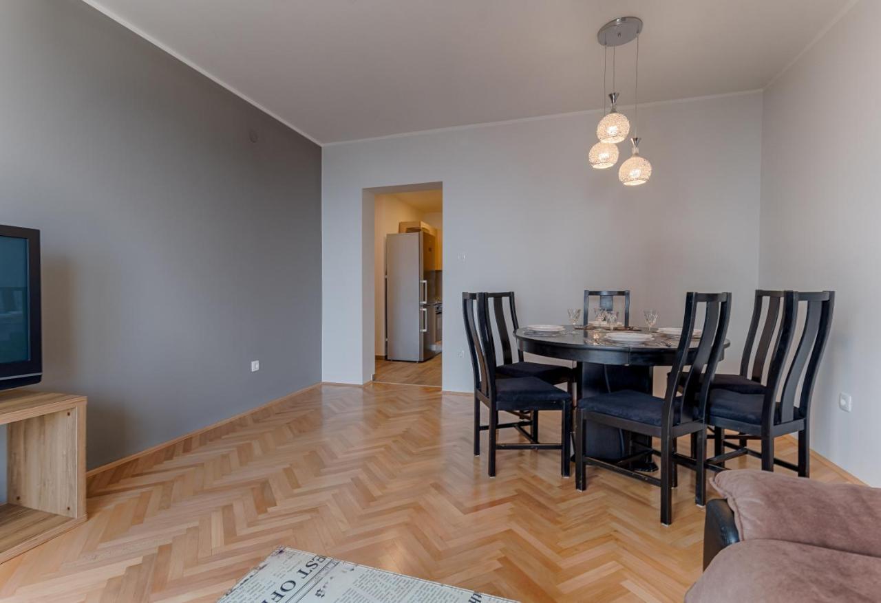 Two Bedroom Apartment Paris Rijeka Exterior photo
